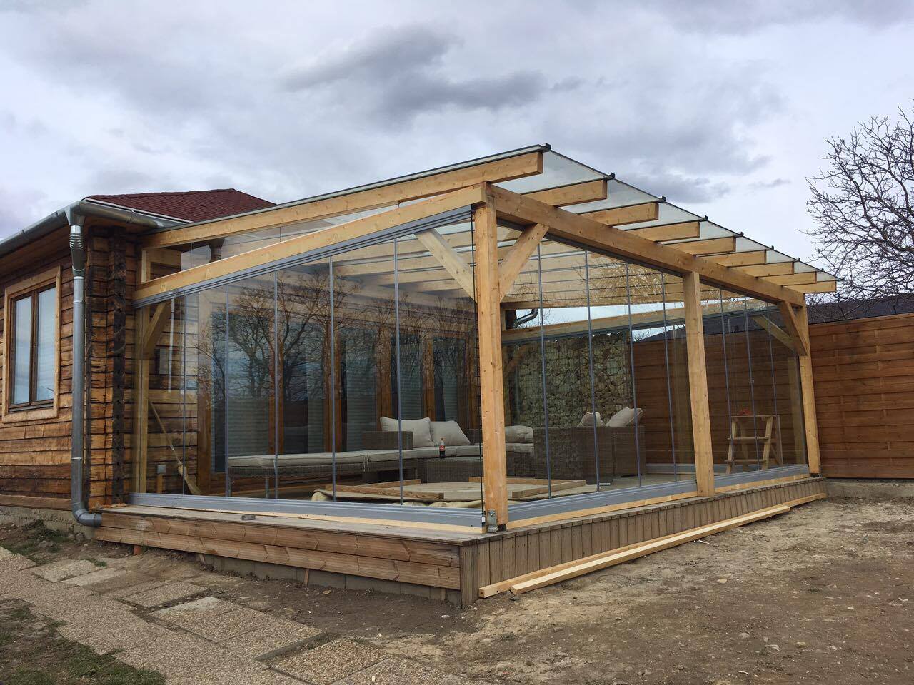 53566422_418249938963652_2318562782494064640_n