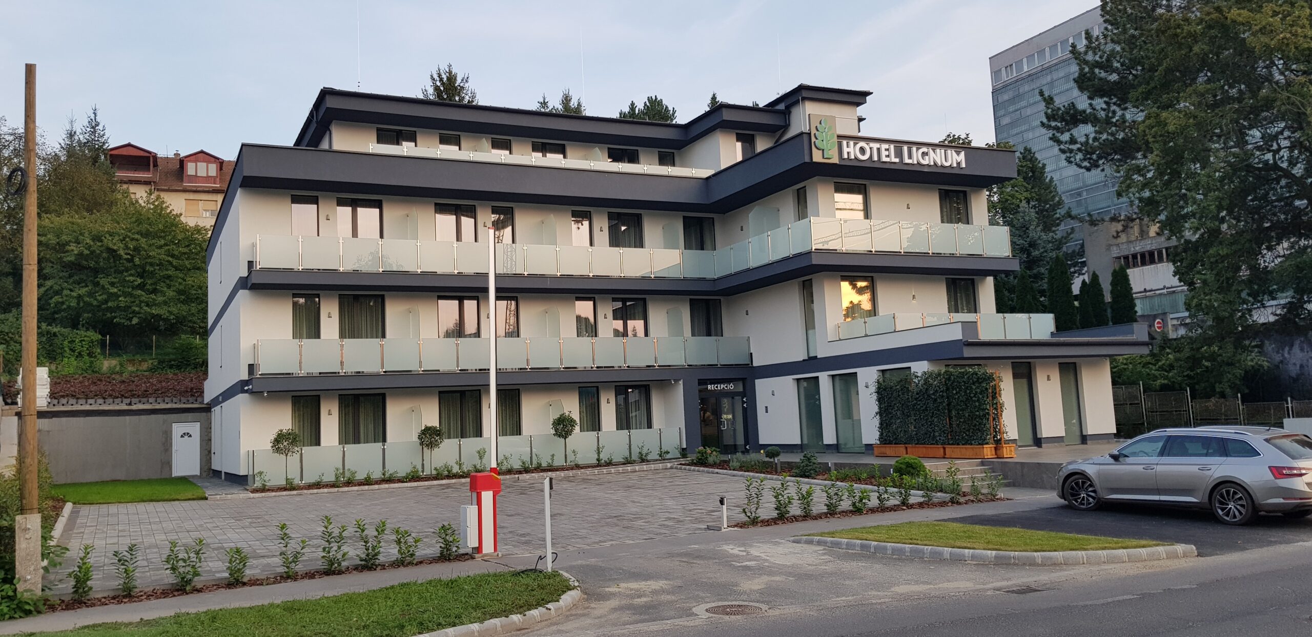 Lignum Hotel